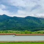 “планински рай” Mountain Paradise 4* Resilovo